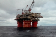 Naftni div kree u proizvodnju litija
