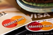 Mastercard i Visa pod povealom britanskog regulatora