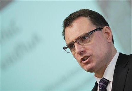 SNB vie nije mogao braniti minimalni teaj franka prema euru