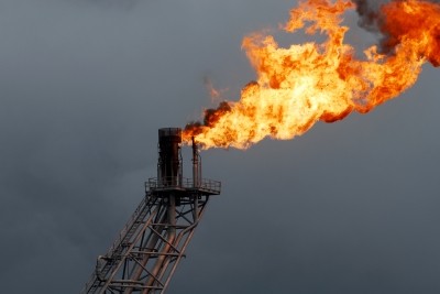 Zabrinutost za gospodarstvo i cjenovni rat u OPEC-u spustili cijene nafte ispod 83 dolara