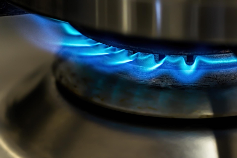 Maarska sklopila nove sporazume o opskrbi ruskim plinom i naftom