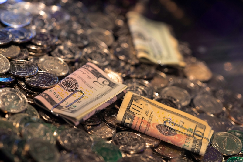 TJEDNI PREGLED: Dolar ostao gotovo nepromijenjen prema koarici valuta