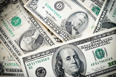 Dolar ojaao pred objavu izvjea o zapoljavanju u SAD-u