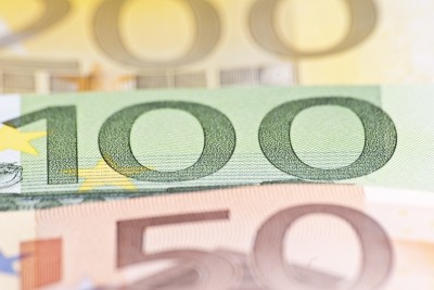 TJEDNI PREGLED: Dolar ojaao prema japanskom jenu, oslabio prema euru