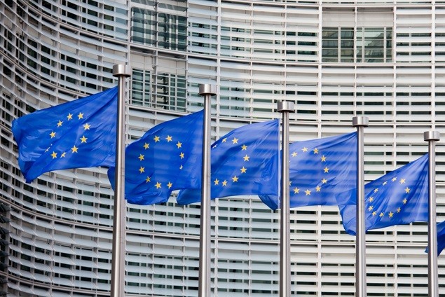 Povjerenik EU-a eli realne propise o dugu i deficitu