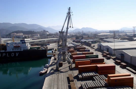 Kineski COSCO eli uvrstiti Luku Ploe u svoja odredita za prijevoz kontejnera