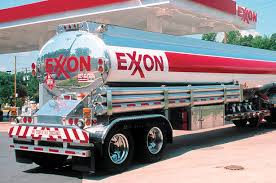 Venezuela mora platiti Exxonu 1,6 milijardi dolara
