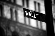 WALL STREET: Pad tehnolo�kog sektora pritisnuo indekse