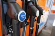 Benzin pojeftinjuje dva centa, cijena dizela ostaje ista