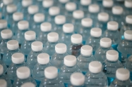 Zastoj u tranzitu kroz Hormuz katapultirao cijene plastike