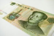 Kineski juan čini trećinu plaćanja u ruskoj trgovinskoj razmjeni