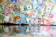 TJEDNI PREGLED: Dolar oslabio prema koarici valuta, euro ojaao