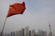 Kina smanjuje kamatne stope dok se nekretninska kriza produbljuje