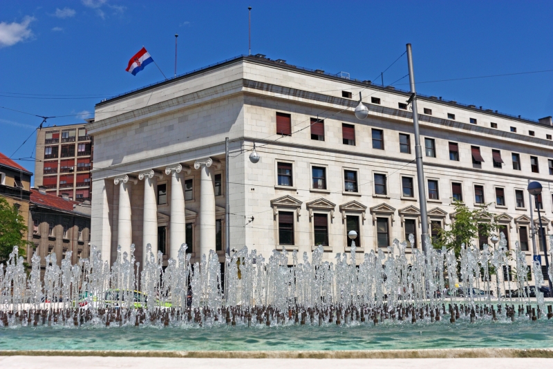 HNB dodatno pooštrava kriterije kreditiranja potrošača HNB dodatno pooštrava kriterije kreditiranja potrošača