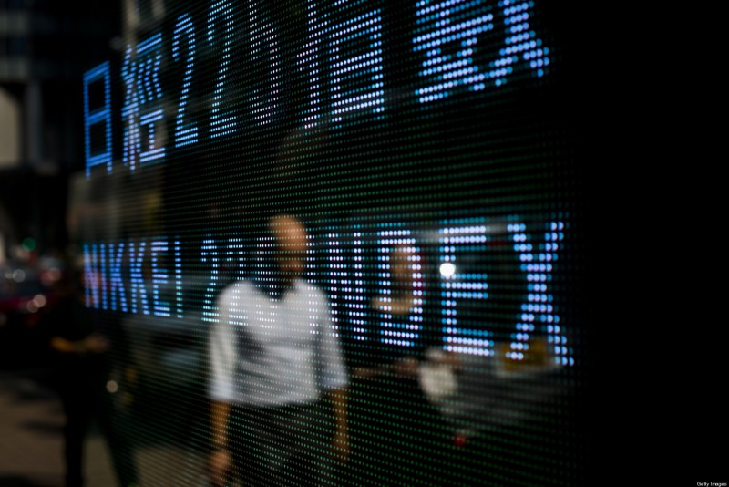 AZIJSKA TRITA: Burze prate rast Wall Streeta