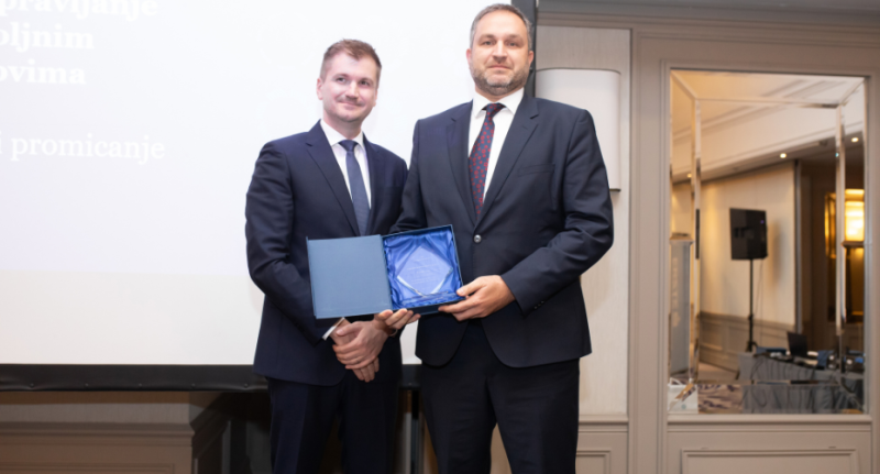 Nagrada CFA poslodavac godine Nagrada CFA poslodavac godine