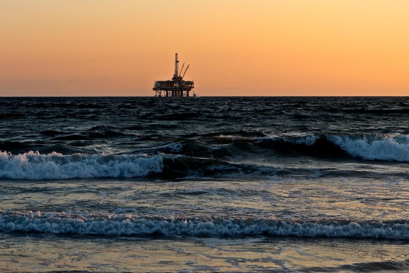 TJEDNI PREGLED: Cijene nafte prologa tjedna pale oko 7 posto