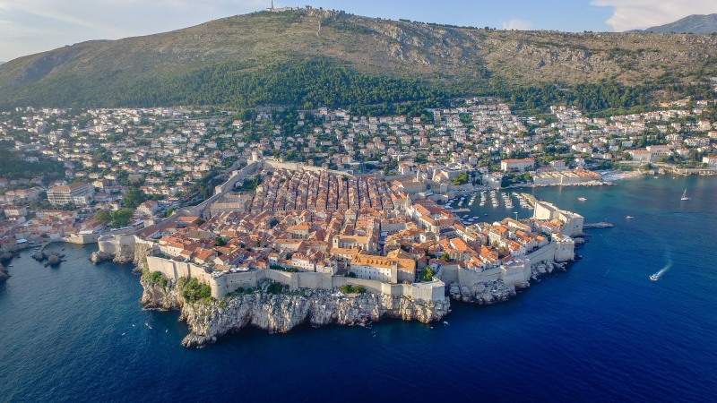 Dubrovnik meu deset najtraenijih odredita za obiteljska ljetovanja, Dra prvi