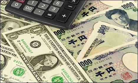 Dolar skliznuo prema jenu; u fokusu politika zbivanja u SAD-u