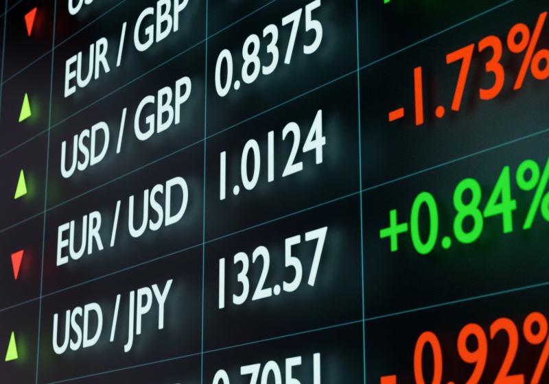 TJEDNI PREGLED: Dolar oja�ao prema euru, o�tro pao prema japanskom jenu