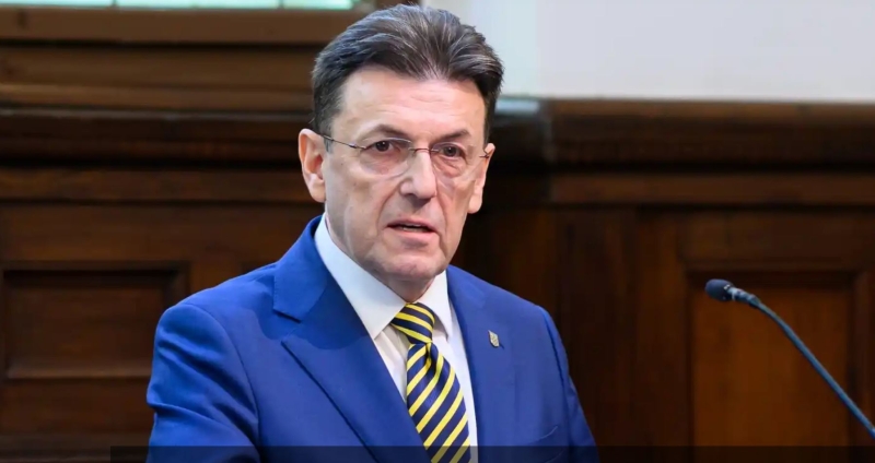 Luka Burilović još četiri godine na čelu HGK-a Luka Burilović još četiri godine na čelu HGK-a