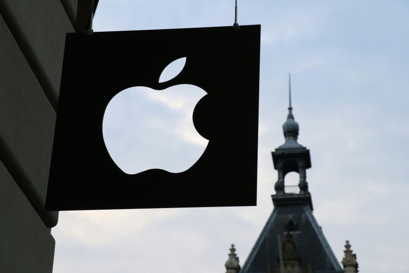 Tuba protiv Applea u SAD-u zbog monopola na tritu mobitela